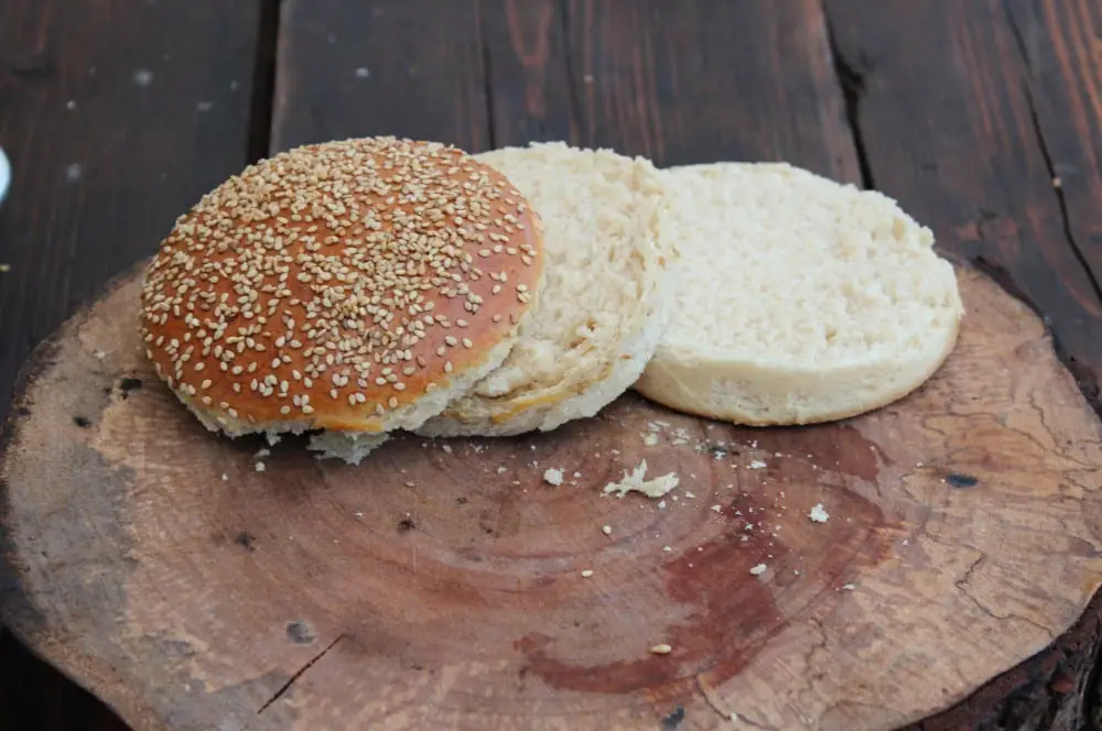 Big Mac selber machen - The bigger Big Mac 2 Das Bun wird dreigeteilt