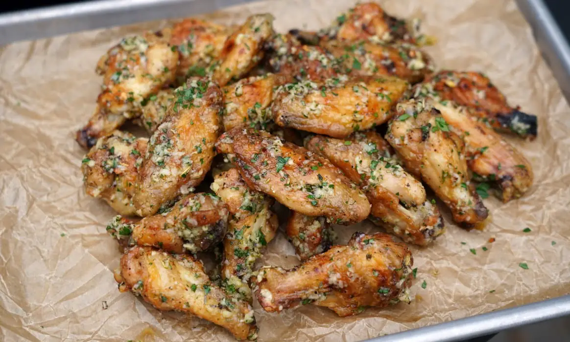 Garlic Parmesan Chicken Wings - Knoblauch Parmesan Hähnchenflügel Coffee Cannonball Chicken Wings-Garlic Parmesan Wings-Coffee Cannonball Chicken Wings