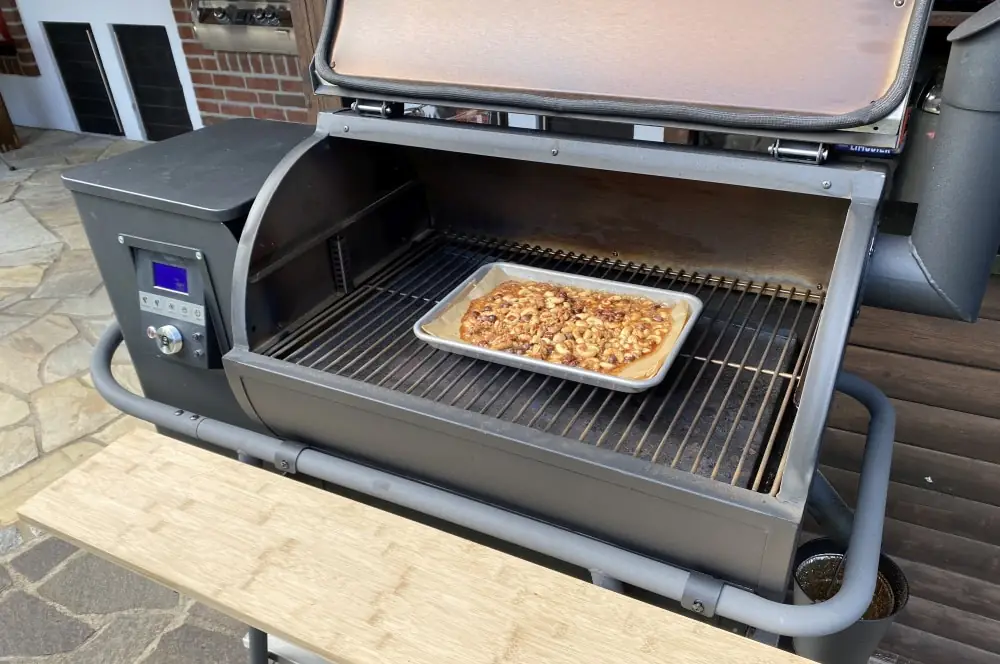 Karamellisierte Nüsse mit Bier & Bacon 4 Die Nüsse werden bei 200°C karamellisiert