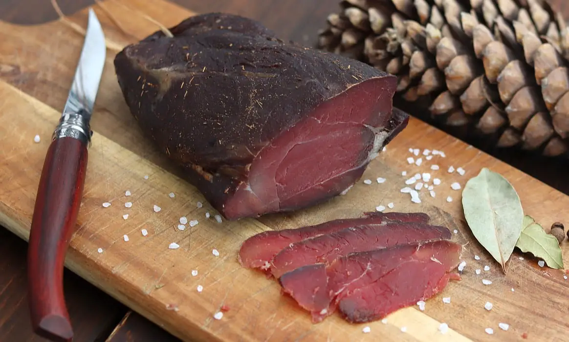 Rehschinken - Wildschinken selber machen | BBQPit.de lachsschinken-Rehschinken Wildschinken-Lachsschinken &#8211; Anleitung &#038; Rezept für geräucherten Schweinelachs