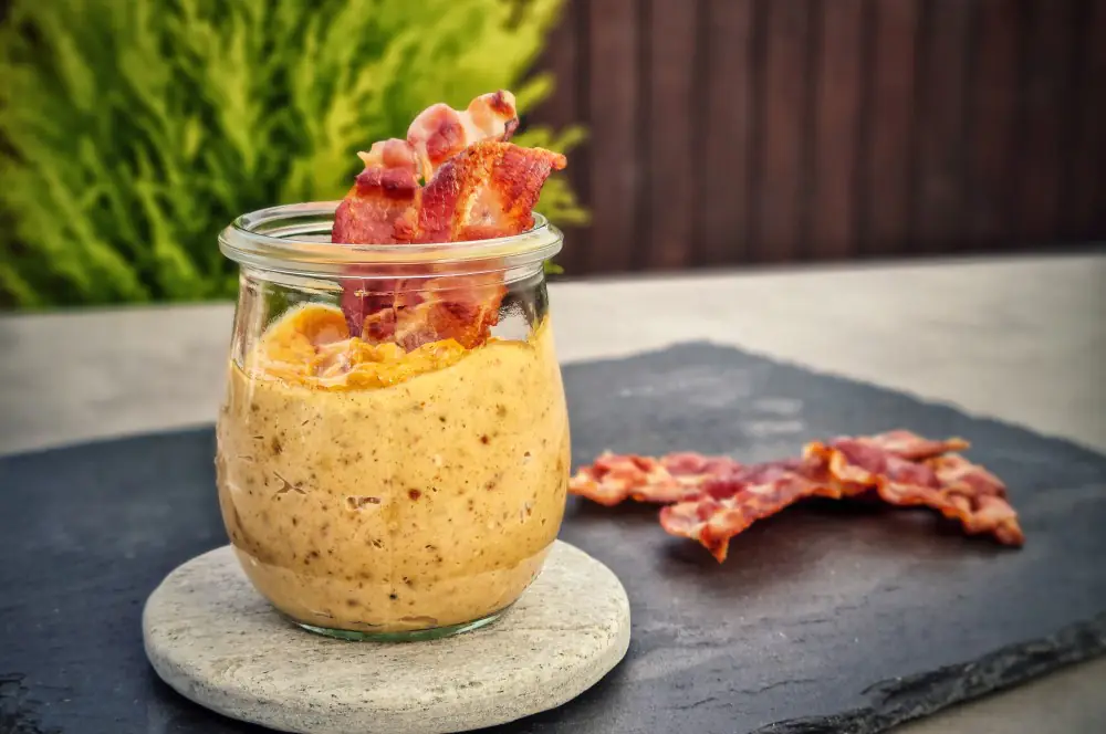 Die Baconnaise ist fertig