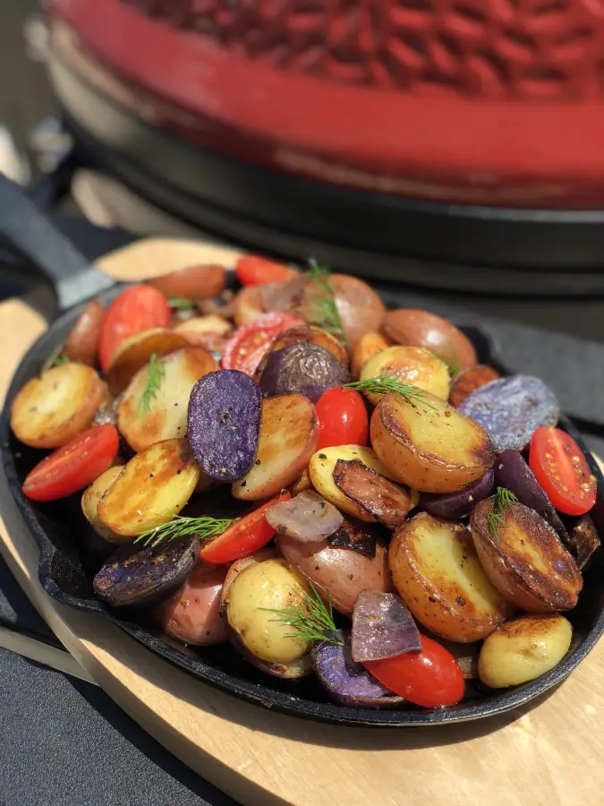 Gegrillter Kartoffelsalat mit bunten Kartoffeln 4 Gegrillter Kartoffelsalat mit bunten Kartoffeln
