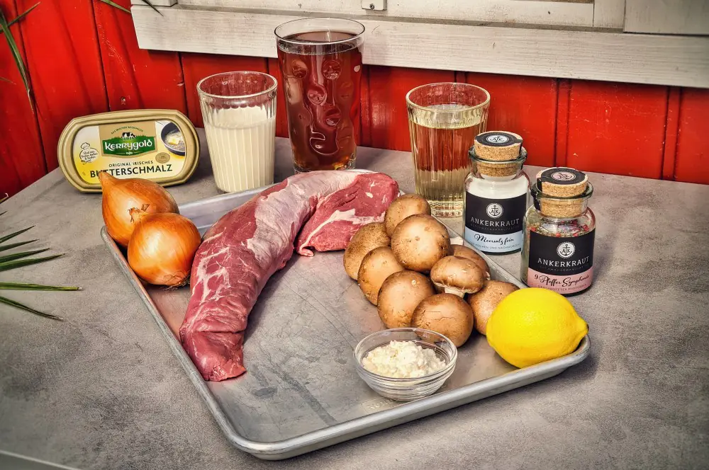 Züricher Geschnetzeltes - Rezept für Kalbsgeschnetzeltes 1 Alle Zutaten für Züricher Geschnetzeltes auf einen Blick