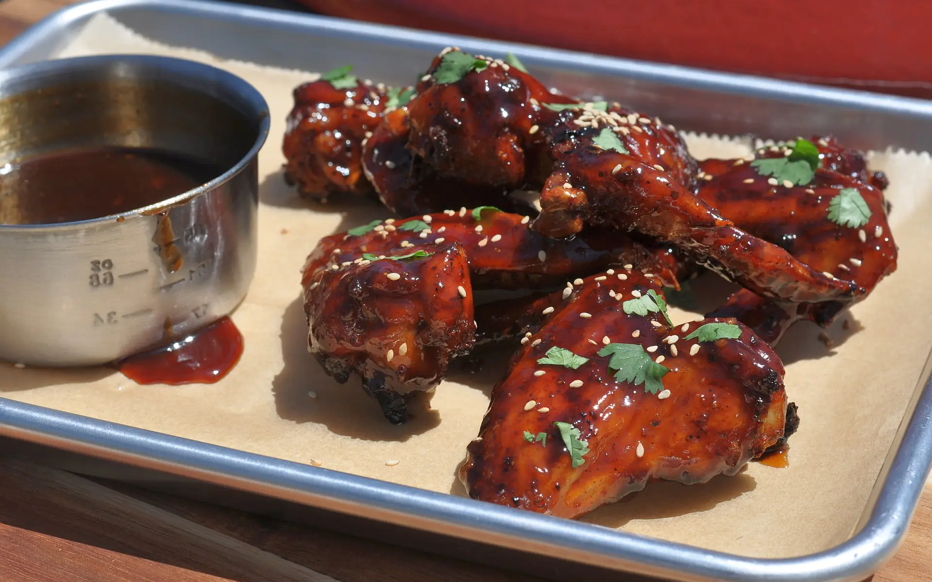 Asian Sticky Wings - Rezept für asiatische Hähnchenflügel | BBQPit.de Coffee Cannonball Chicken Wings-Asian Sticky Wings-Coffee Cannonball Chicken Wings