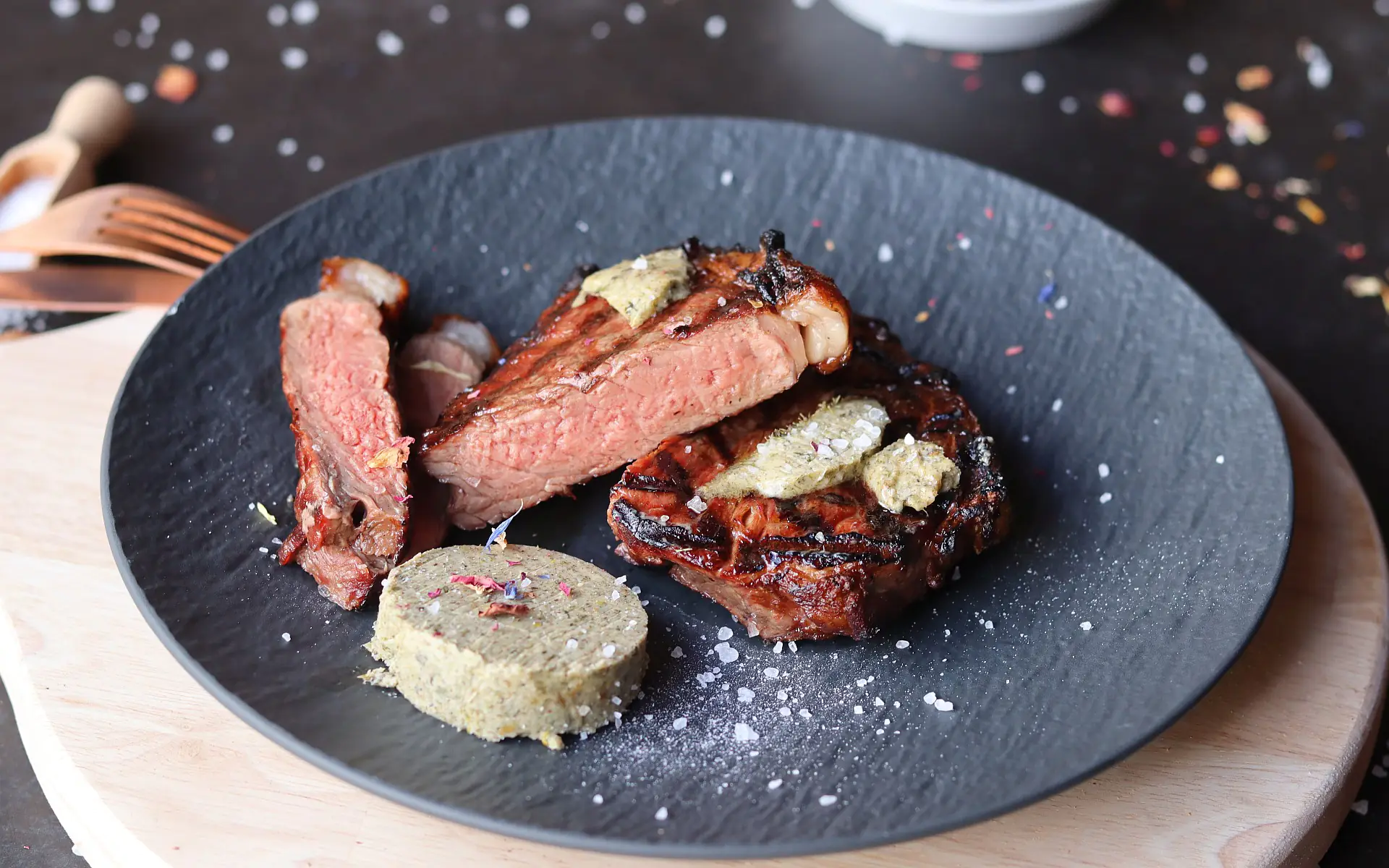 Rumpsteak mit Heubutter | BBQPit.de