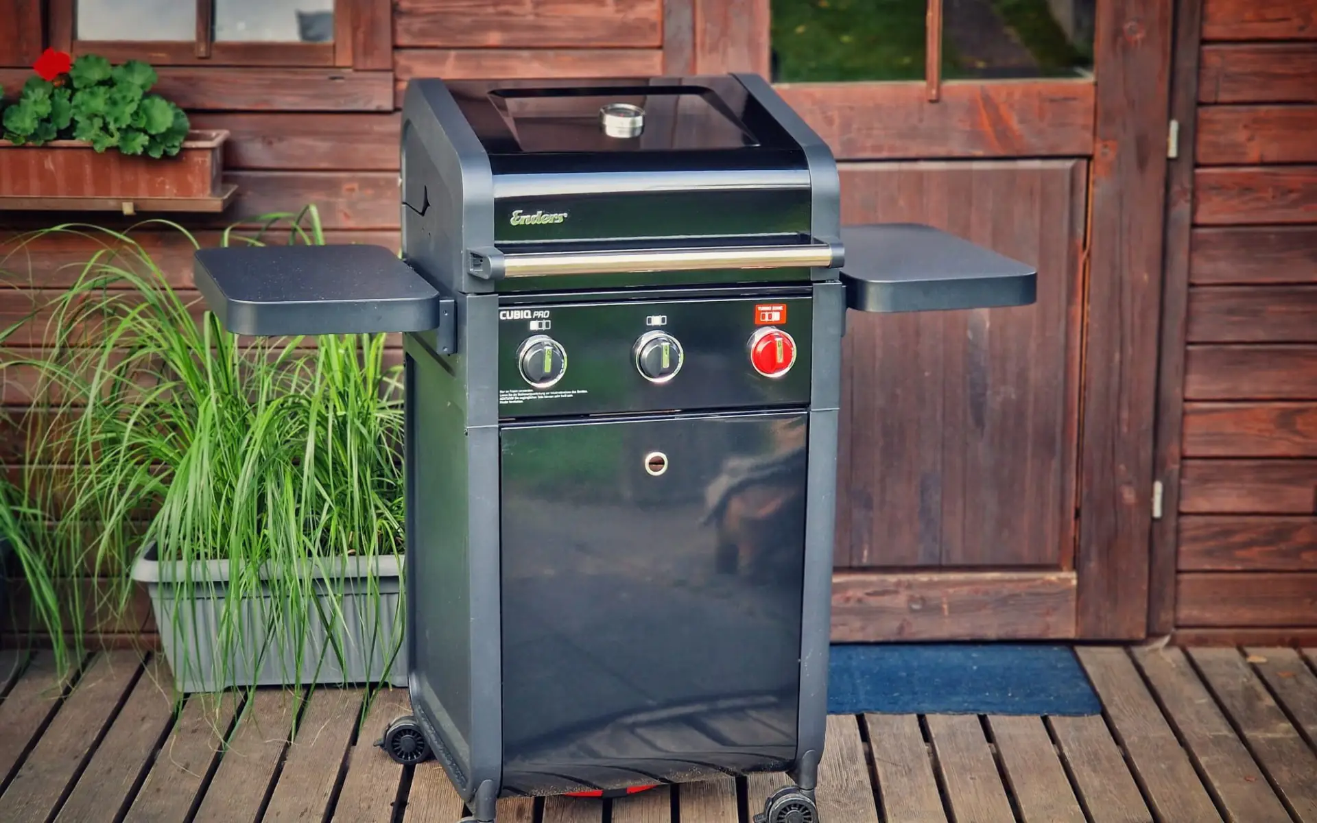 Enders CUBIQ PRO 3 R Turbo Gasgrill im Test | BBQPit.de