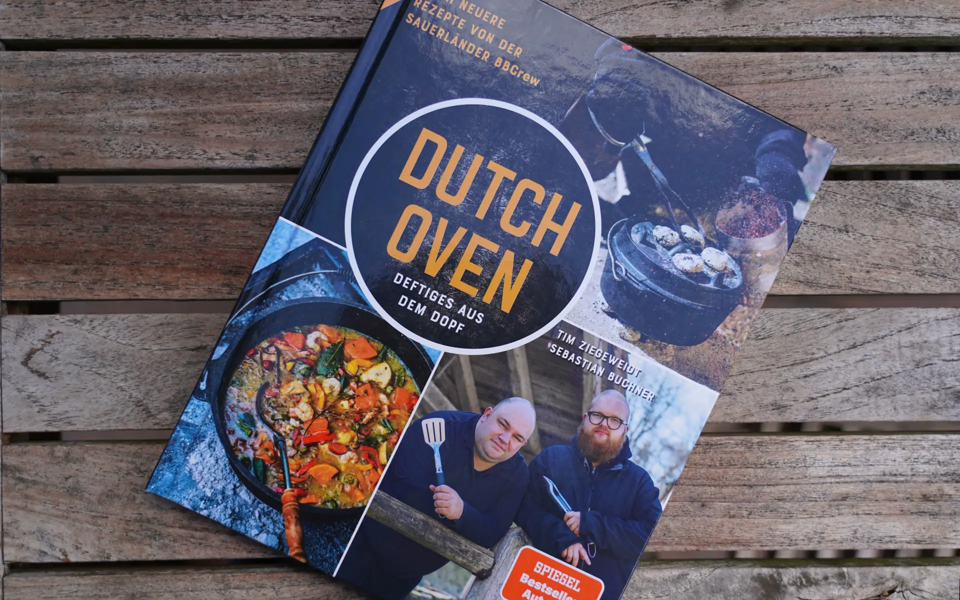 Dutch Oven - Deftiges aus dem Dopf - das 3.Buch der Sauerländer BBCrew -Dutch Oven Buch Deftiges aus dem Topf Sauerlaender BBCrew-Black Pots &#8211; Fire &#038; Food Bookazine No.2