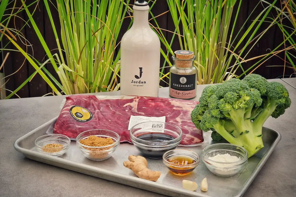 Beef and Broccoli 1 Alle Zutaten für Beef and Broccoli auf einen Blick