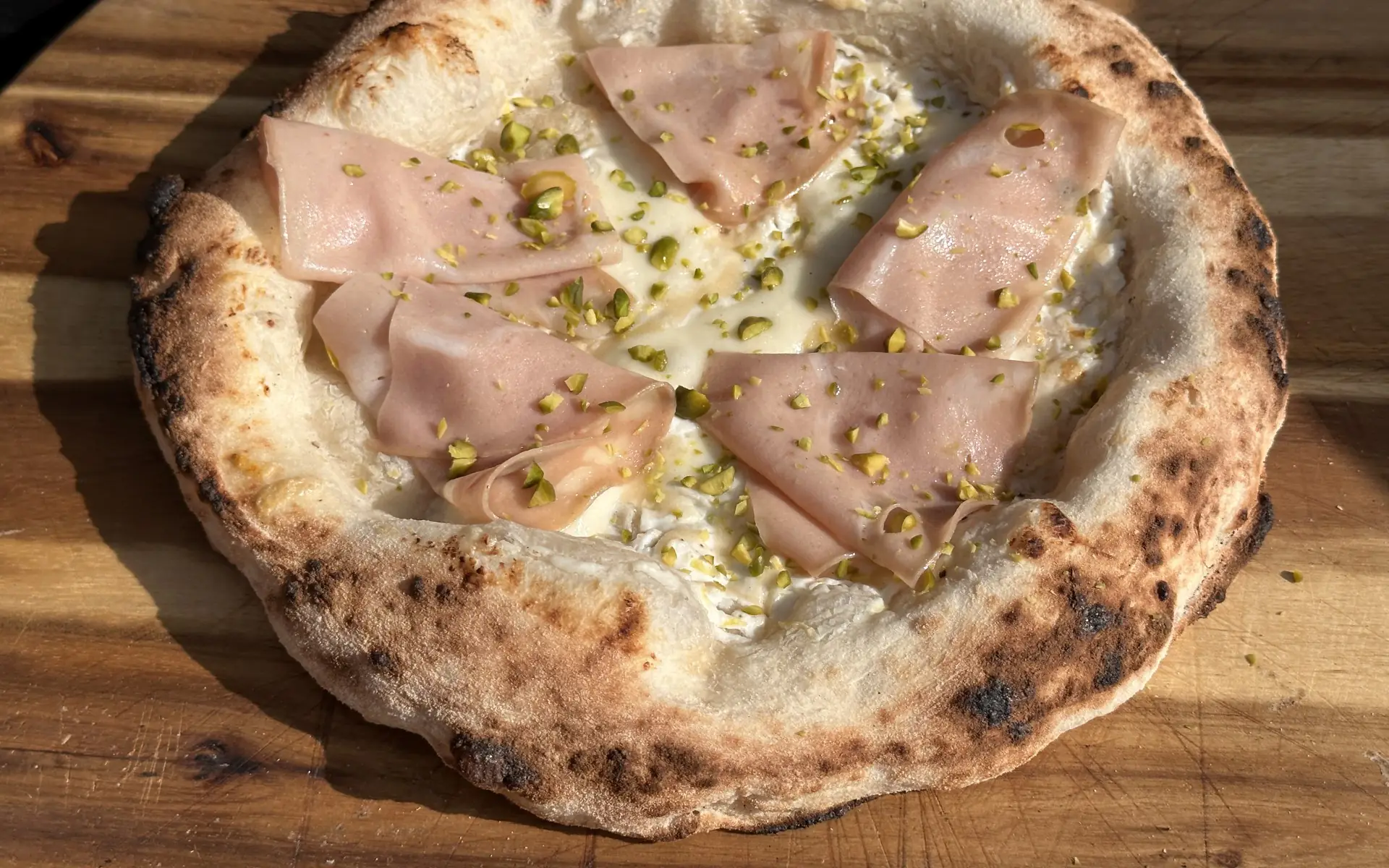 Neapolitanischer Pizzateig - So gelingt er perfekt! baguette-Neapolitanischer Pizzateig Neu-Baguette backen &#8211; Französisches Baguette selber machen