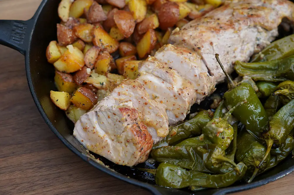 Honig-Senf-Schweinefilet mit Röstkartoffeln und Bratpaprika 11 Honig-Senf-Schweinefilet mit Röstkartoffeln und Pimientos