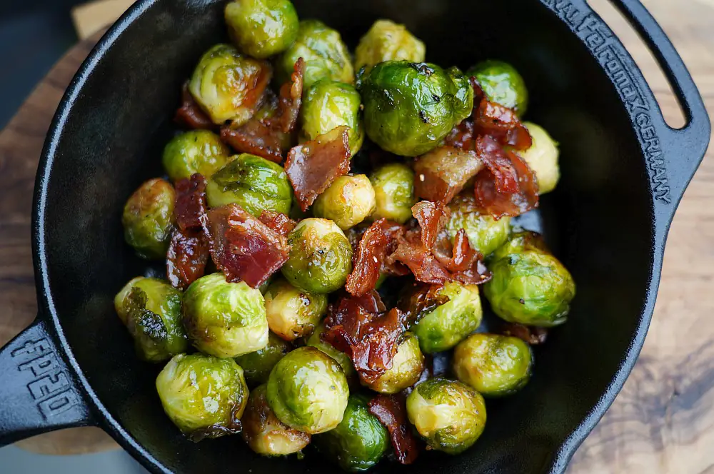Karamellisierter Rosenkohl mit Bacon und Ahornsirup 5 Karamellisierter Rosenkohl mit Bacon und Ahornsirup