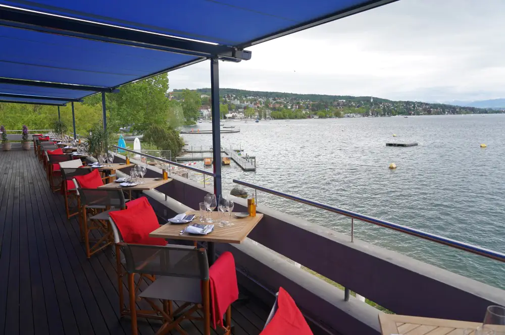 Sea Grill im Lake Side - Das neue Grill-Restaurant in Zürich 5 Mit dieser Aussicht kann man das BBQ-Menü genießen