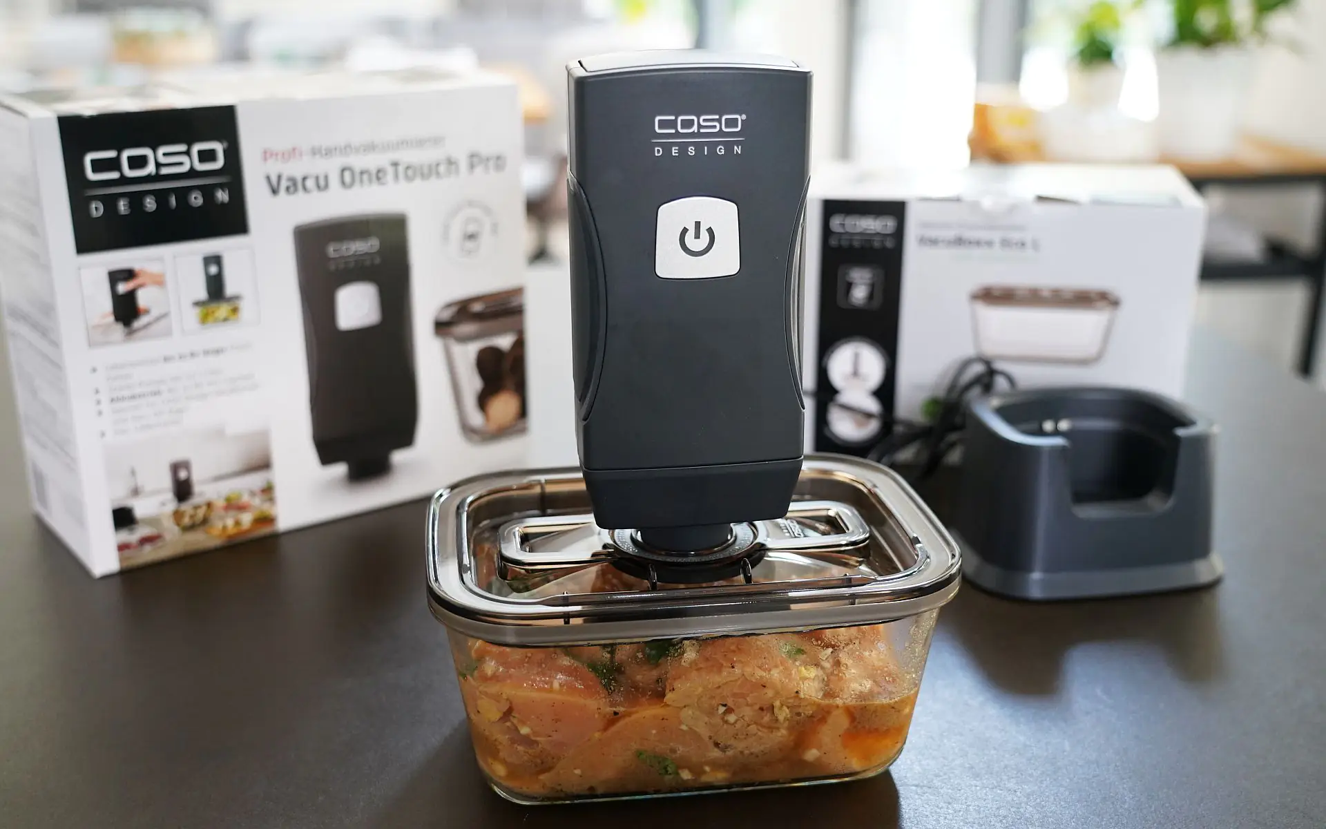 CASO Vacu OneTouch Pro Profi-Handvakuumierer im Test | BBQPit.de gewinne einen caso vakuumierer vrh 790-CASO Vacu OneTouch Pro Profi Handvakuumierer-Gewinne einen CASO Vakuumierer VRH 790 advanced Pro im Wert von 229,99€
