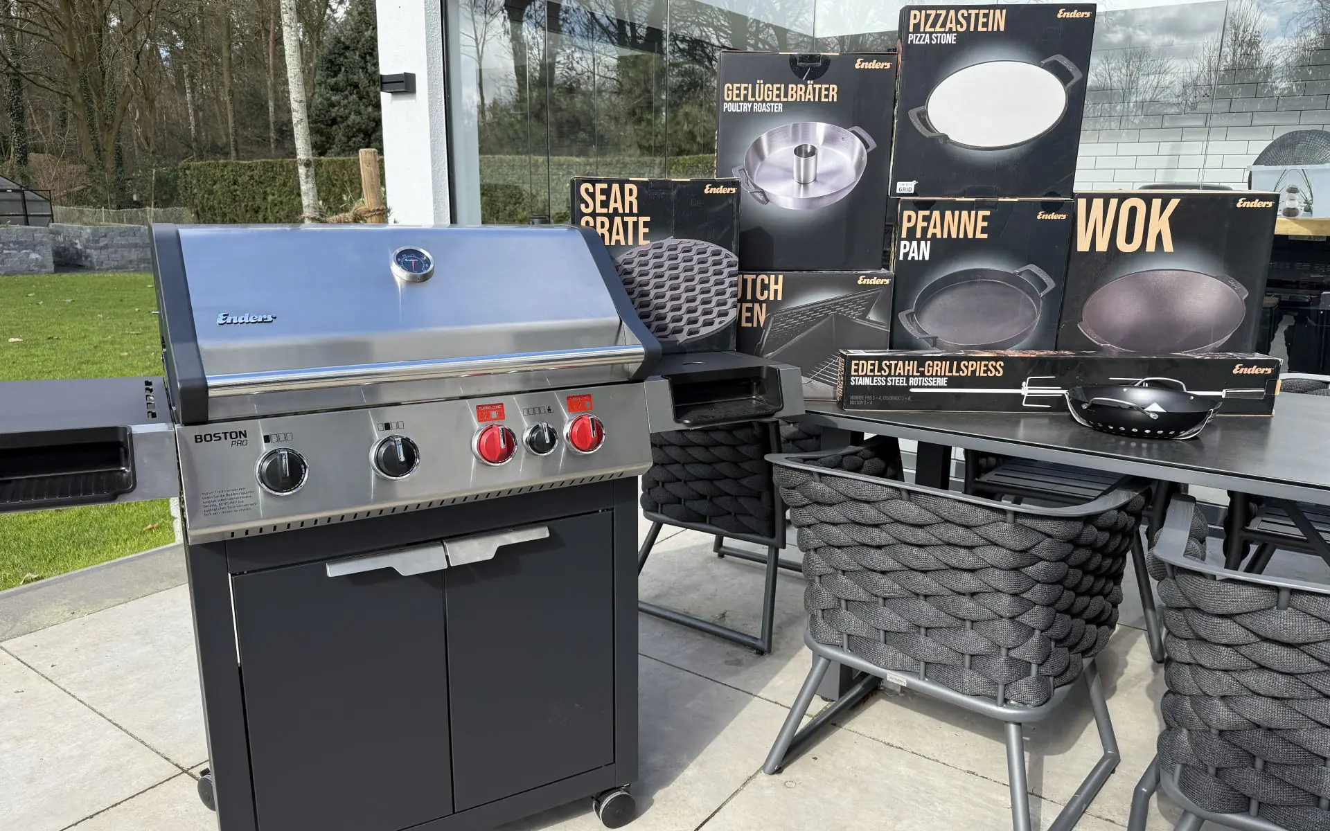 ALDI Gasgrill 2025: So vielseitig ist der Enders Boston Pro 4 KR Turbo