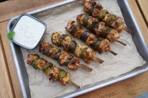 Dill Pickle Chicken Skewers Haehnchenspiesse Essiggurken 08