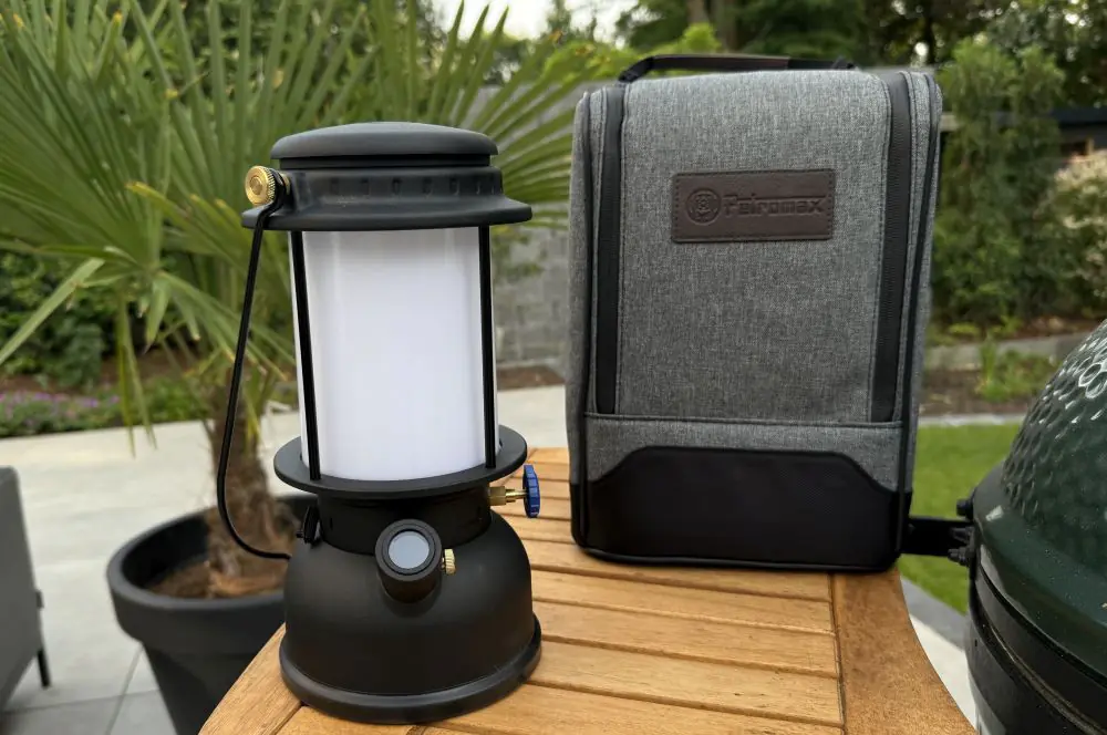 Petromax LM500 LED-Laterne im BBQPit-Test 2 Die Petromax LM500 ist aus Aluminiumguss gefertigt