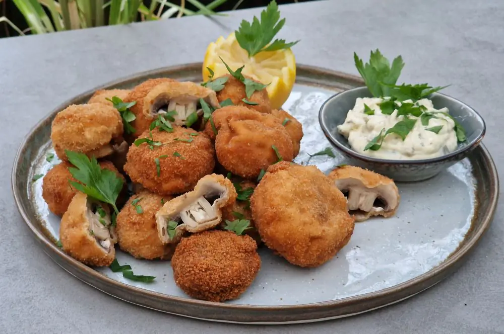 Gebackene Champignons mit Sauce Tartare