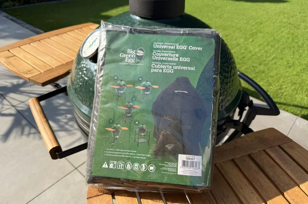 Die Abdeckhaube für das Big Green Egg Large