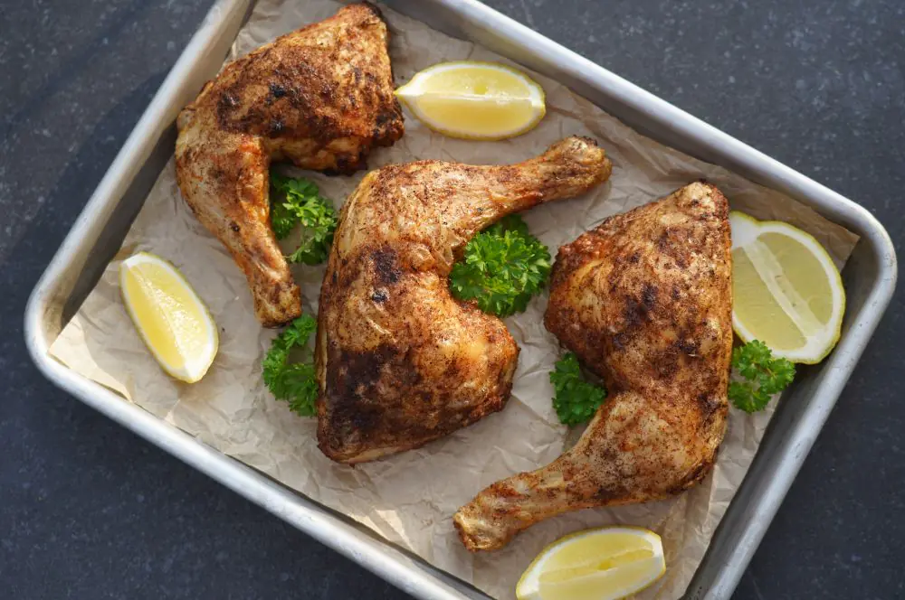 Knusprige Hähnchenschenkel aus der Heißluftfritteuse