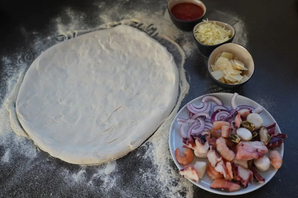 Alle Zutaten für die Pizza Frutti di Mare auf einen Blick