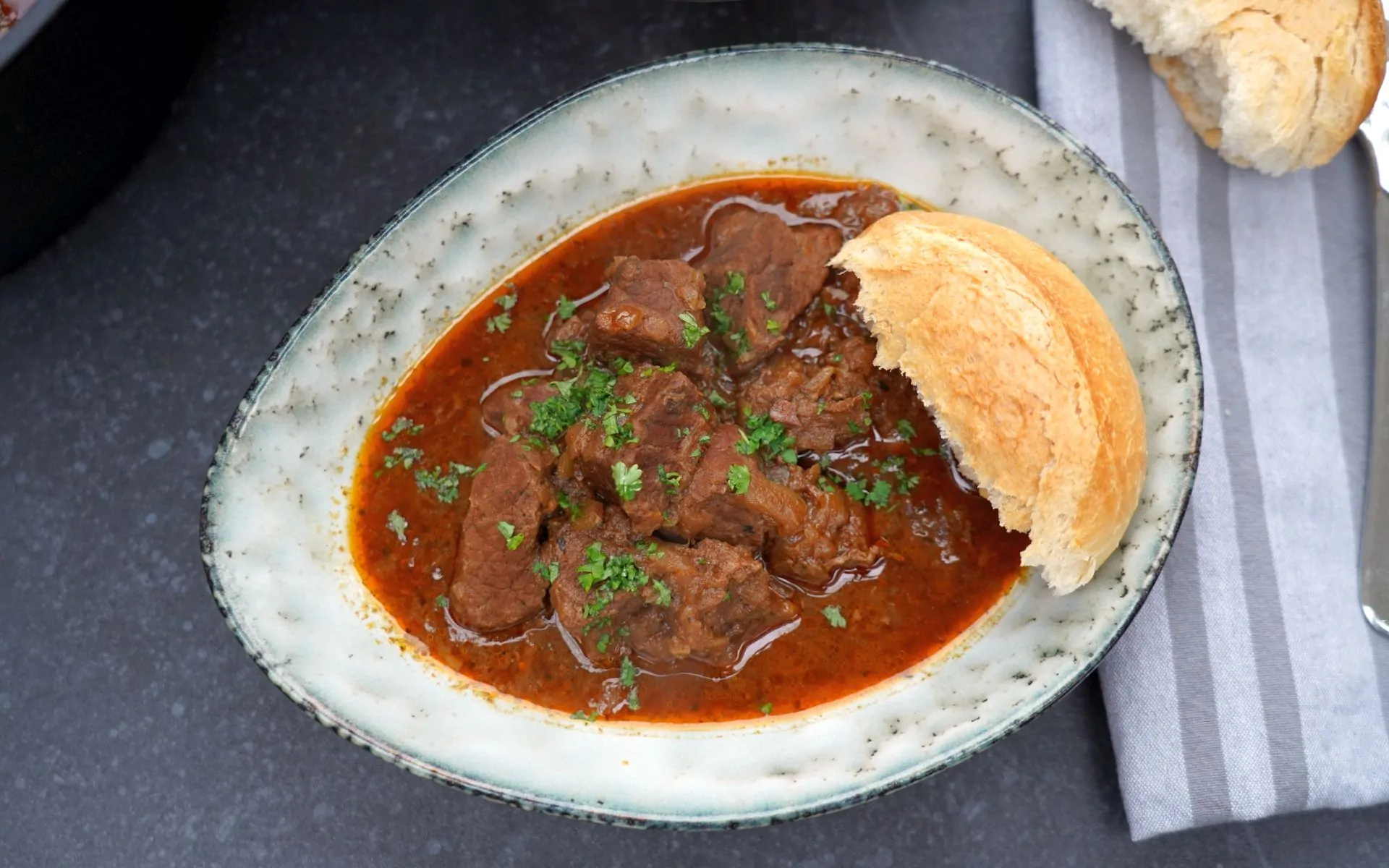 Wiener Saftgulasch - 3 Tipps für das perfekte Wiener Gulasch