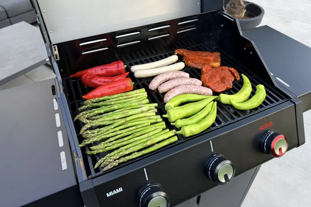 Gemischte Grillplatte auf dem Enders Miami 3 Turbo