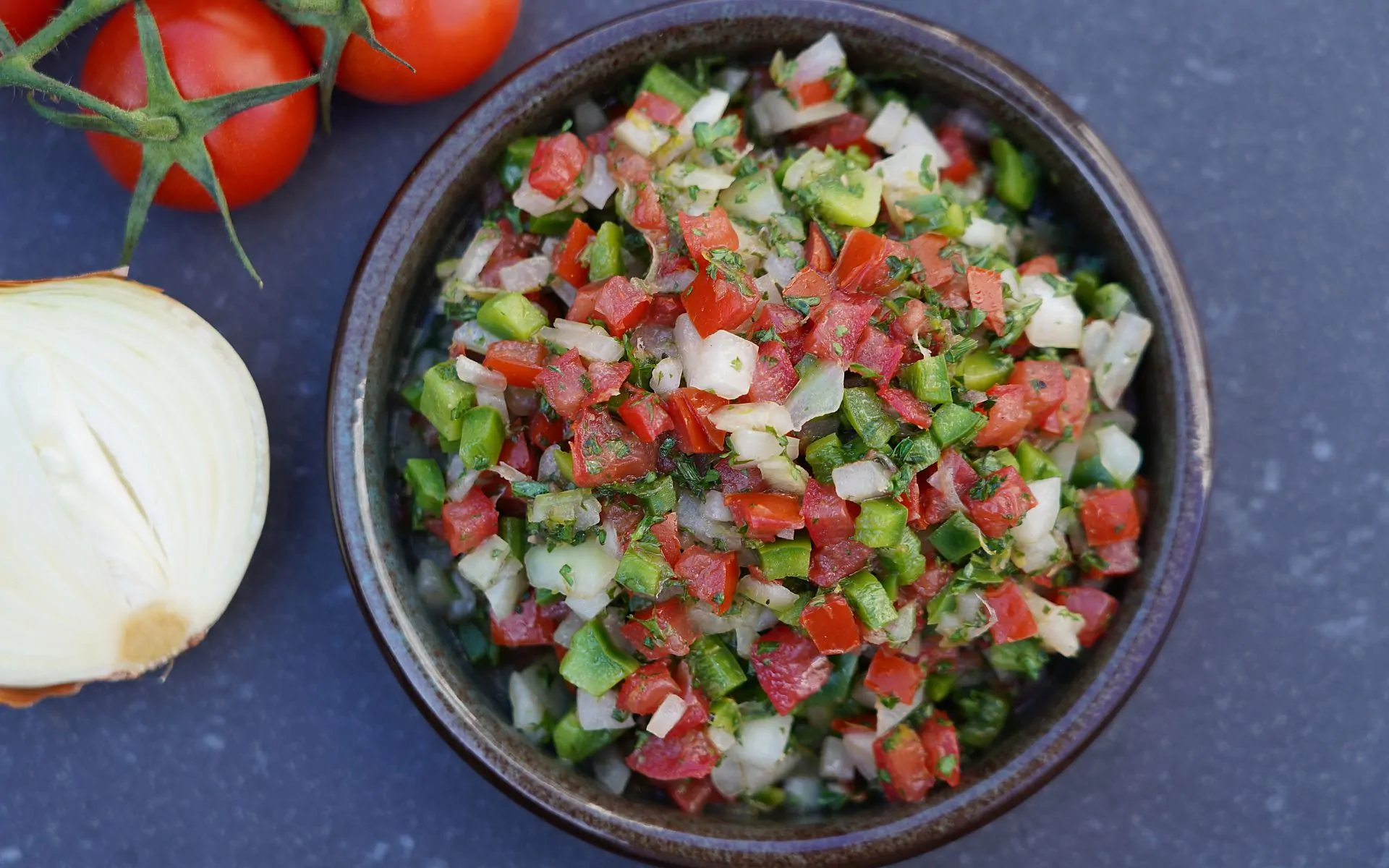 Brasilianische Salsa - Südamerikanische Tomatensalsa