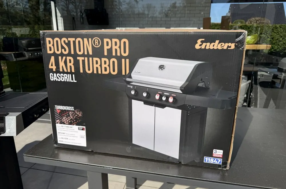 ALDI Gasgrill 2026: Der Enders Boston Pro 4 KR Turbo II ist zurück