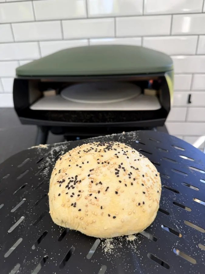 Die Döner Bomb wird im Witt Etna Rotante Control 13" Pizzaofen gebacken