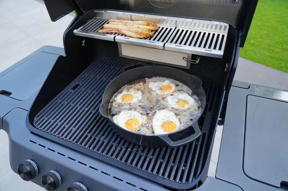 Das komplette Rezept wird im Rösle Blazeflame Master 3 zubereitet