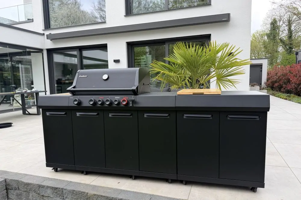 Der Enders UNIQ 4 IK Kitchen Cruster Shadow in voller Pracht