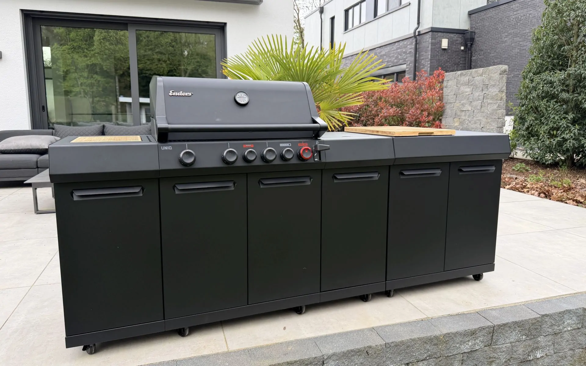 Enders UNIQ 4 IK Kitchen Cruster - Die Enders Outdoorküche