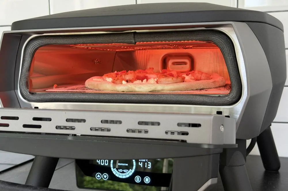 Die Pizza Scampi wird im Witt Pizzaofen eGnite 13" Control gebacken