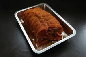 Gefuellter Nackenbraten Schweinebraten 03