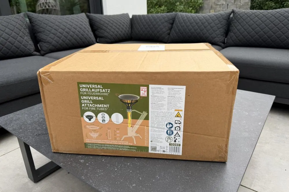 Der Gardenflare Universal-Grillaufsatz für Feuerrohre